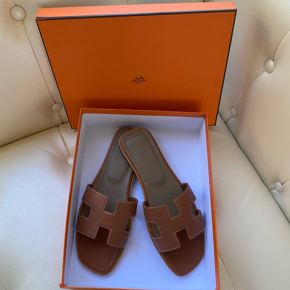 Authentic Brand New Hermes Oran Sandals Size 40